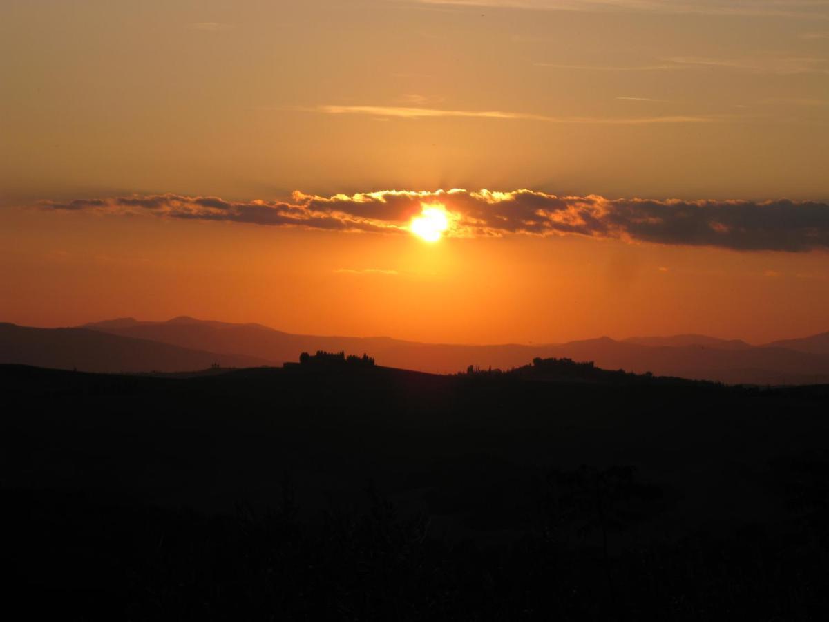 Villa Monastero Sant'Anna In Camprena Pienza Exterior foto