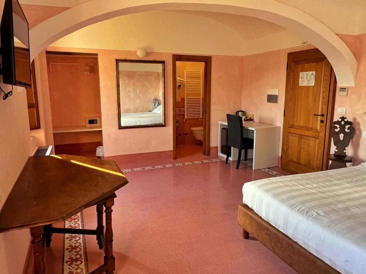 Villa Monastero Sant'Anna In Camprena Pienza Exterior foto