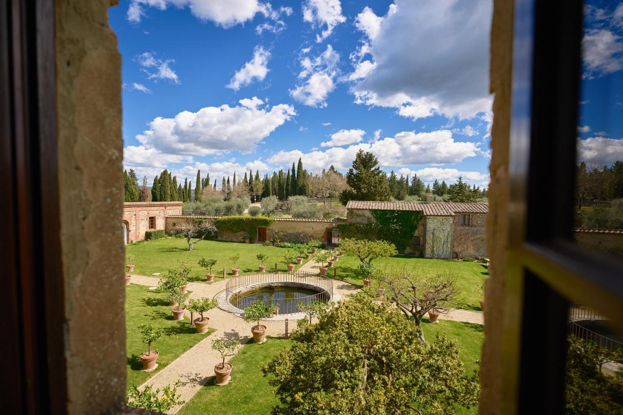 Villa Monastero Sant'Anna In Camprena Pienza Exterior foto